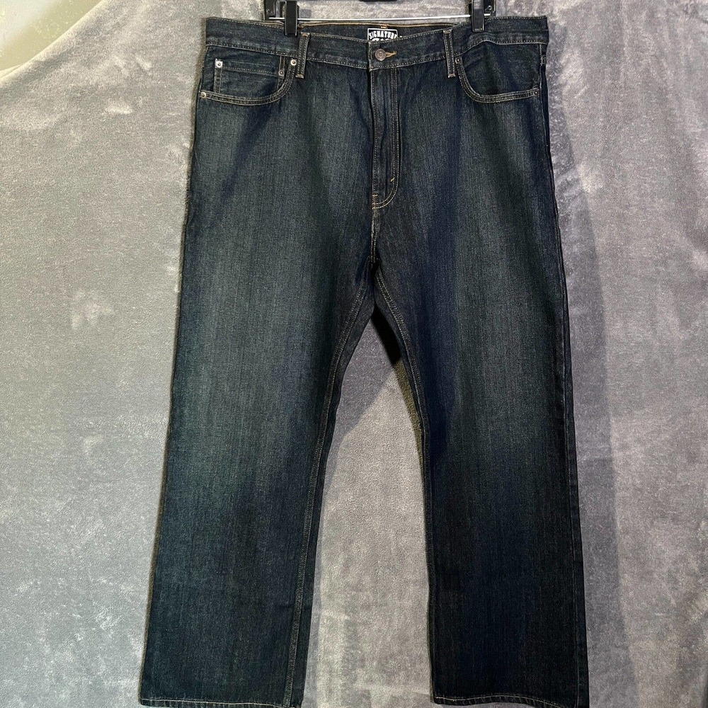 Signature Levi Strauss Mens Bootcut Jeans Size 40 x 32 Medium Dark Denim Pants